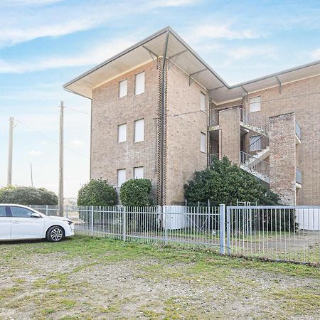 Eden 3 Apartment Росолина Маре Екстериор снимка